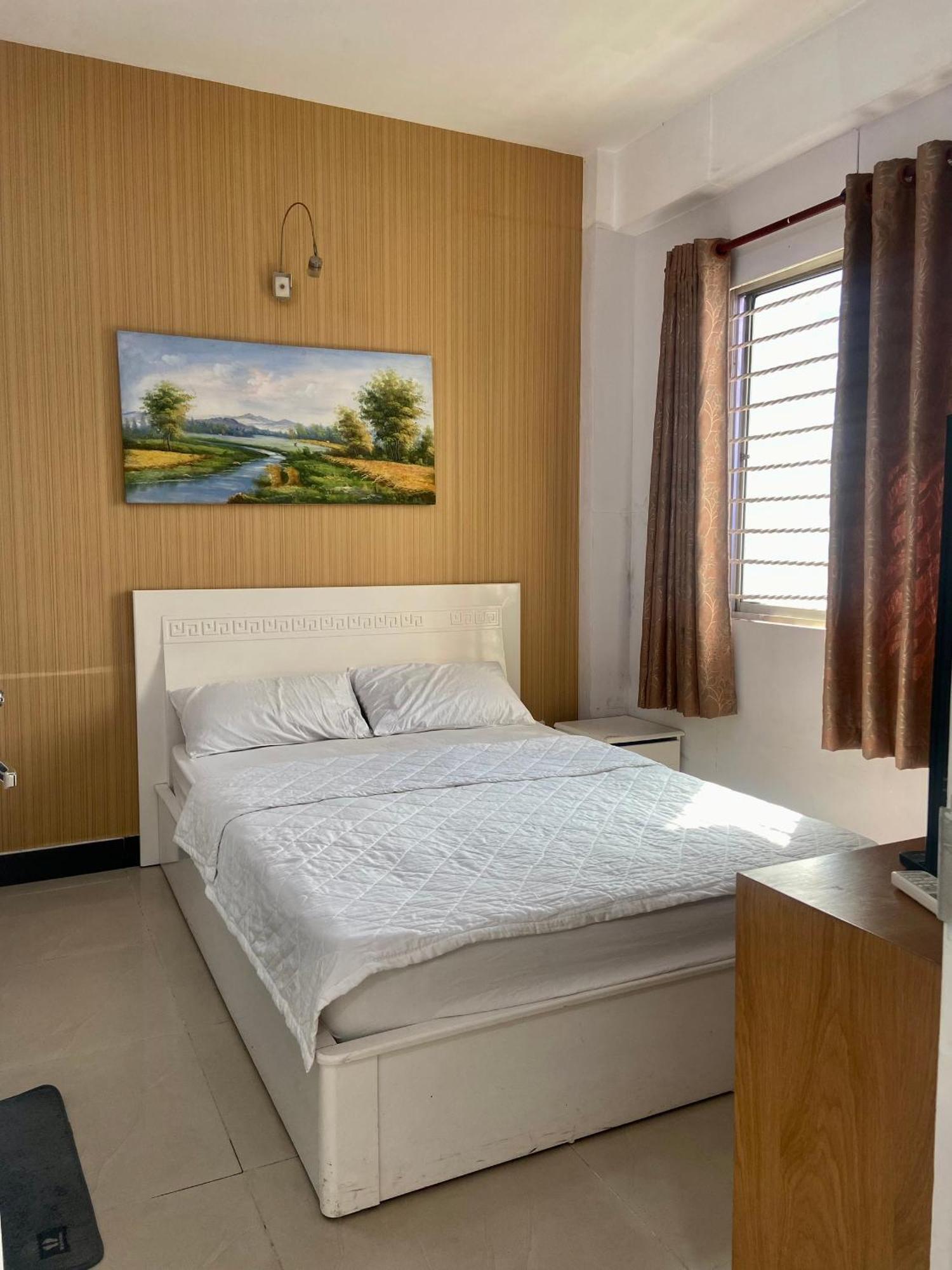Vnd Khách sạn