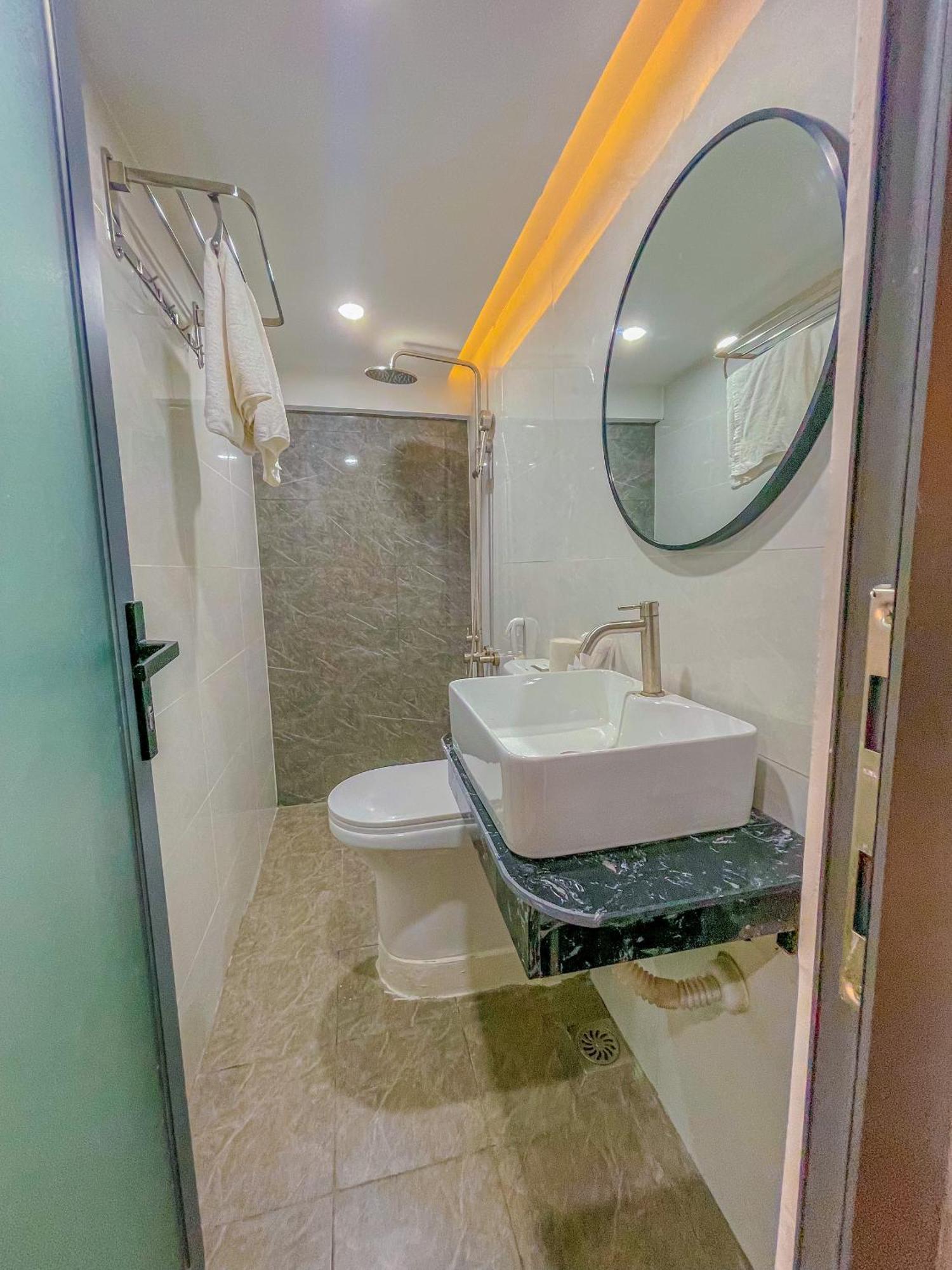 Vnd Khách sạn 2*